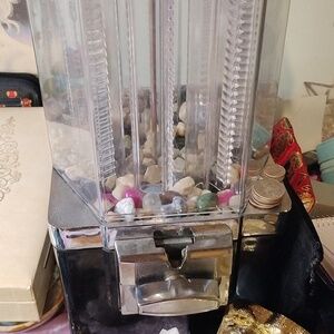 One spin guarantees two polished items